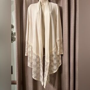 RT43. Knox Rose Elegant Cream Lace Cardigan
